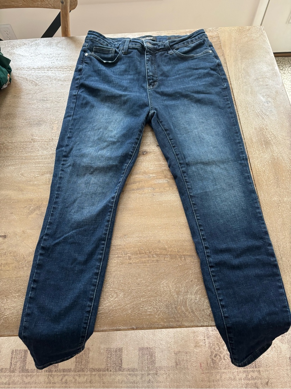 Judy Blue Medium Wash Skinny Jeans